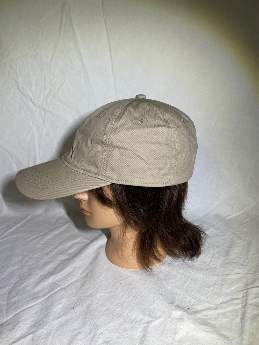 Classic Tan Baseball Cap with Curved Brim